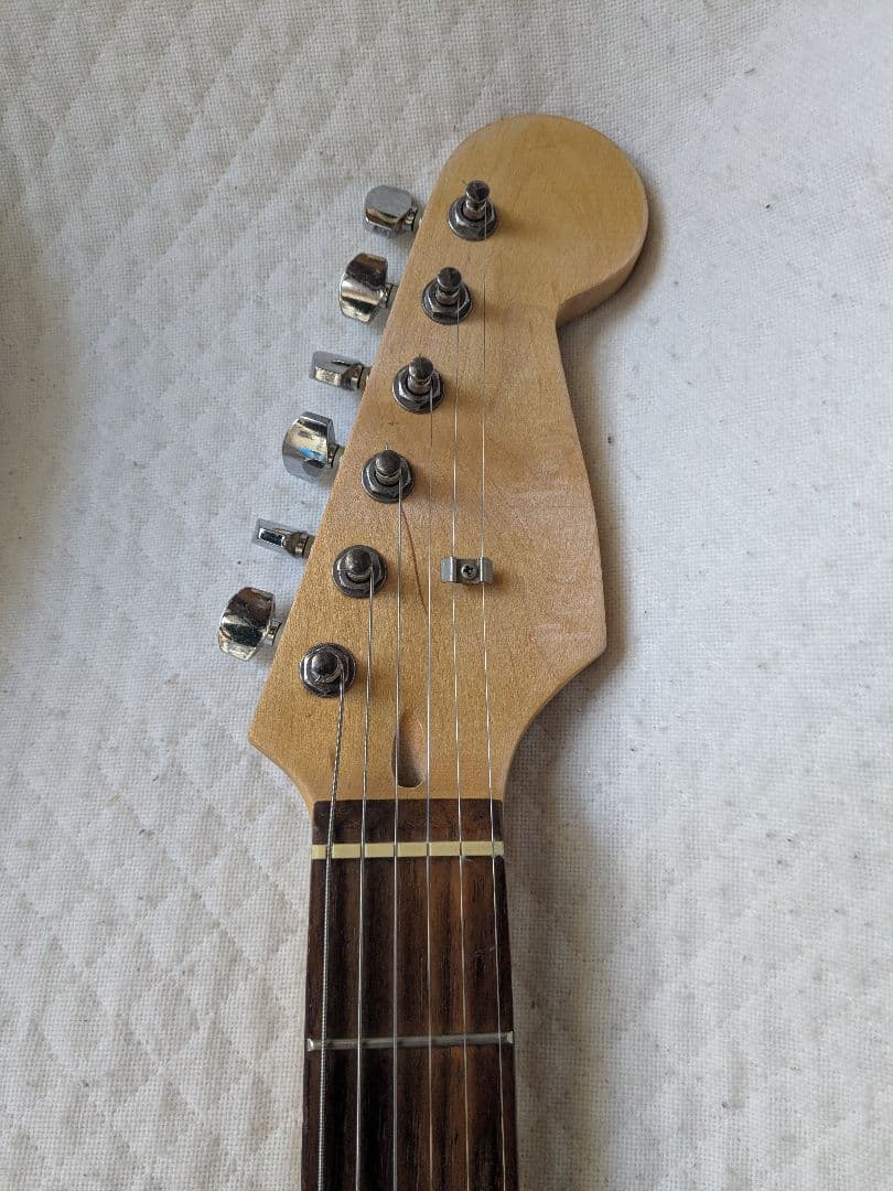 レリック加工　エレキギター フォトジェニック　ストラトキャスター　ブラック