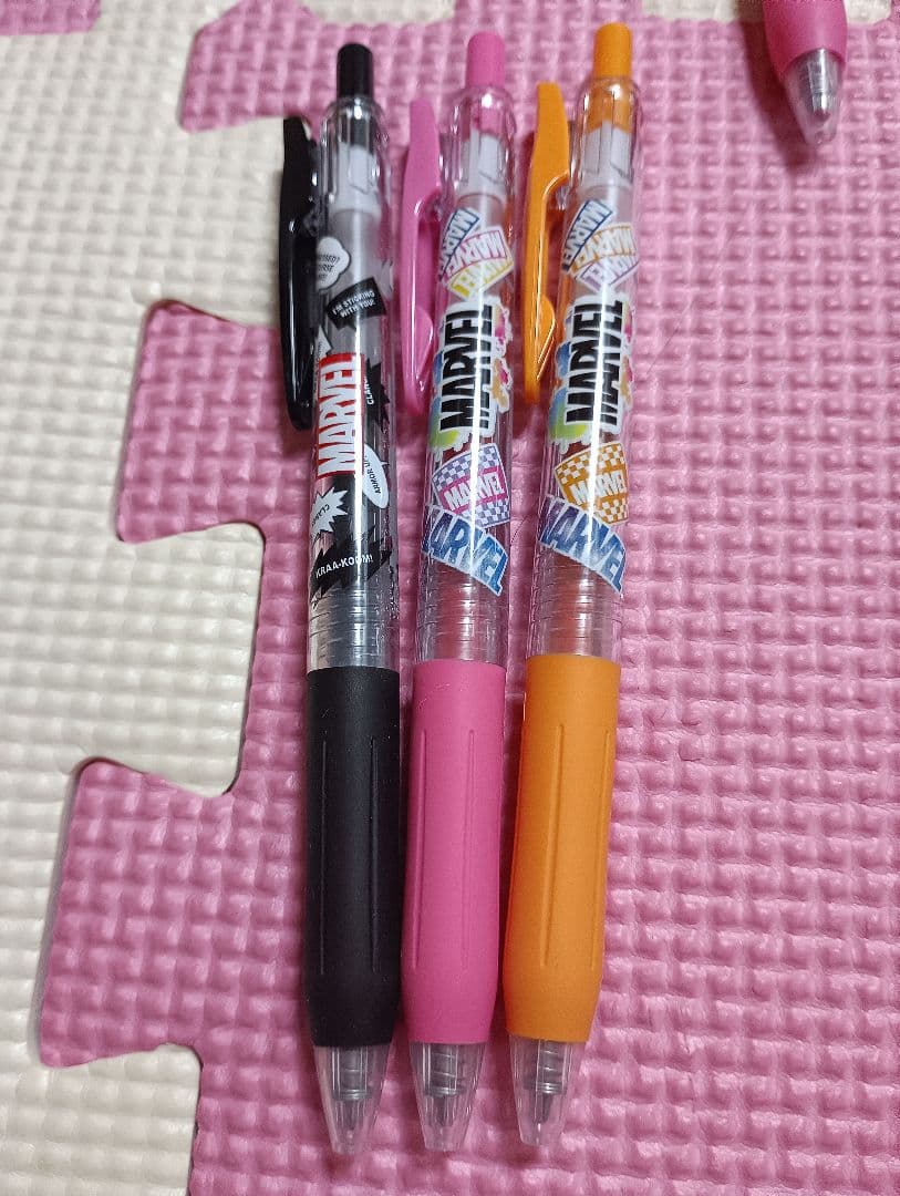 サラサ限定マーベルボールペン134本