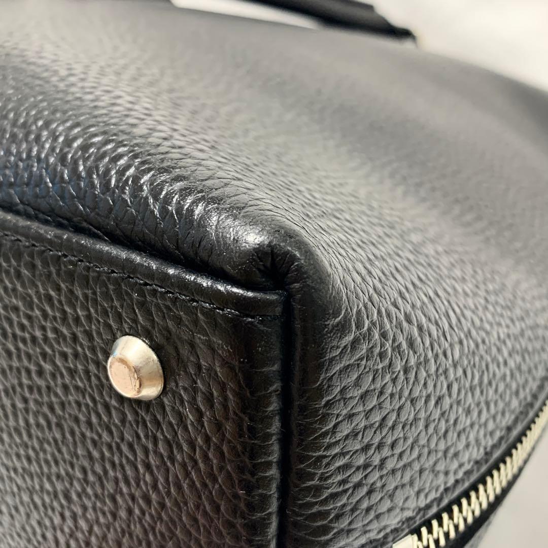 【近年モデル　A4収納可能】ユナイテッドアローズ　レザーラウンドブリーフケース