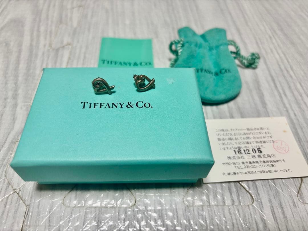 Tiffany ティファニー　ラビングハートピアス