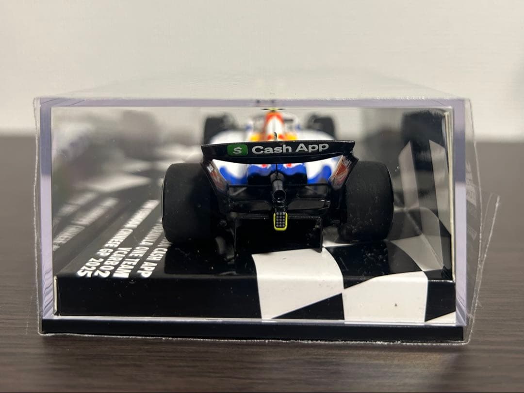 MINICHAMPS Yuki Tsunoda 2025 中国GP 限定792台