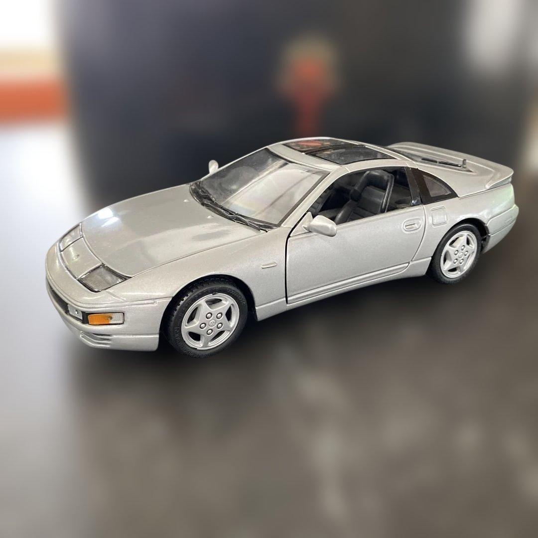 日産 300ZX 1/18 ミニカー シルバー