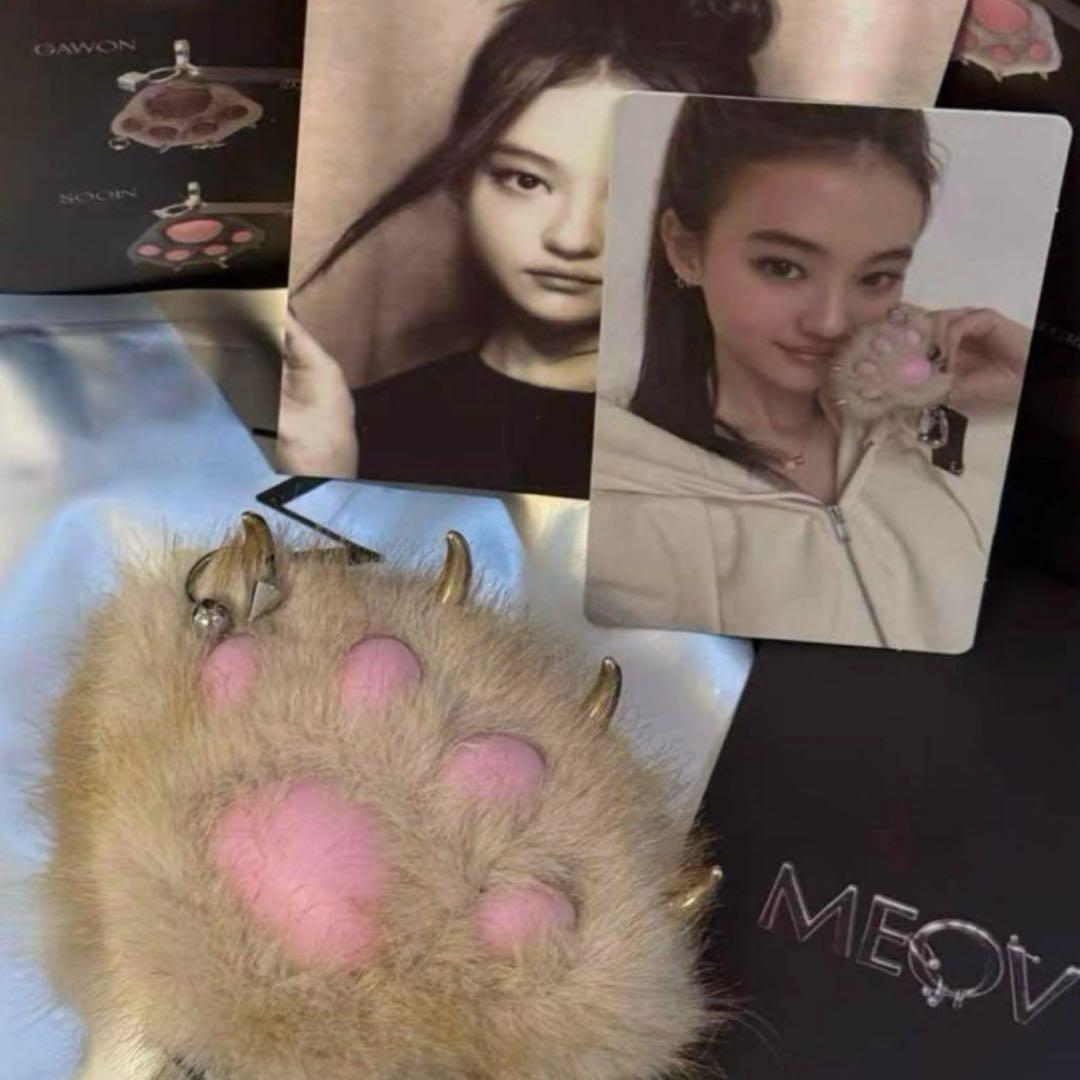 MEOVV JELLY PAW Ver. キーリング　エラ