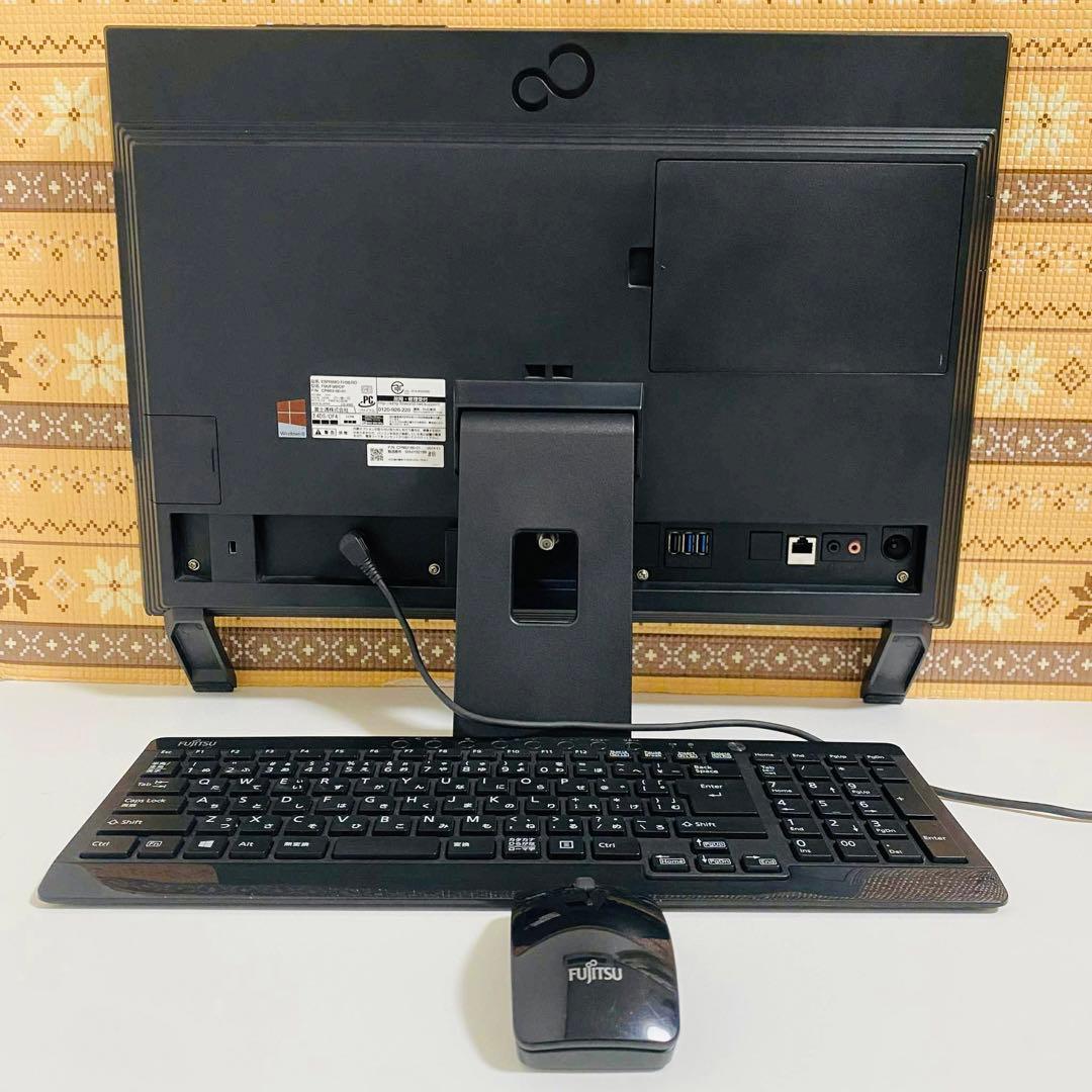 Y894 Fujitsuノートパソコンi7高速SSDサクサクWindows11