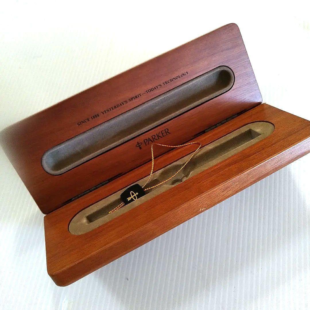 【ほぼ未使用】PARKER DUOFOLD 万年筆　18K　1990年代