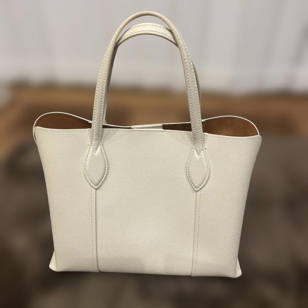 FURLA フルラ ヴィットリアM グレージュ グレー ハンドバッグトートバッグ