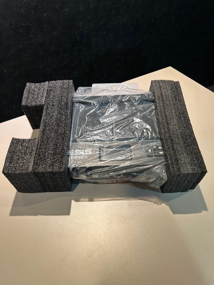 【美品】ALESIS SAMPLEPAD 4