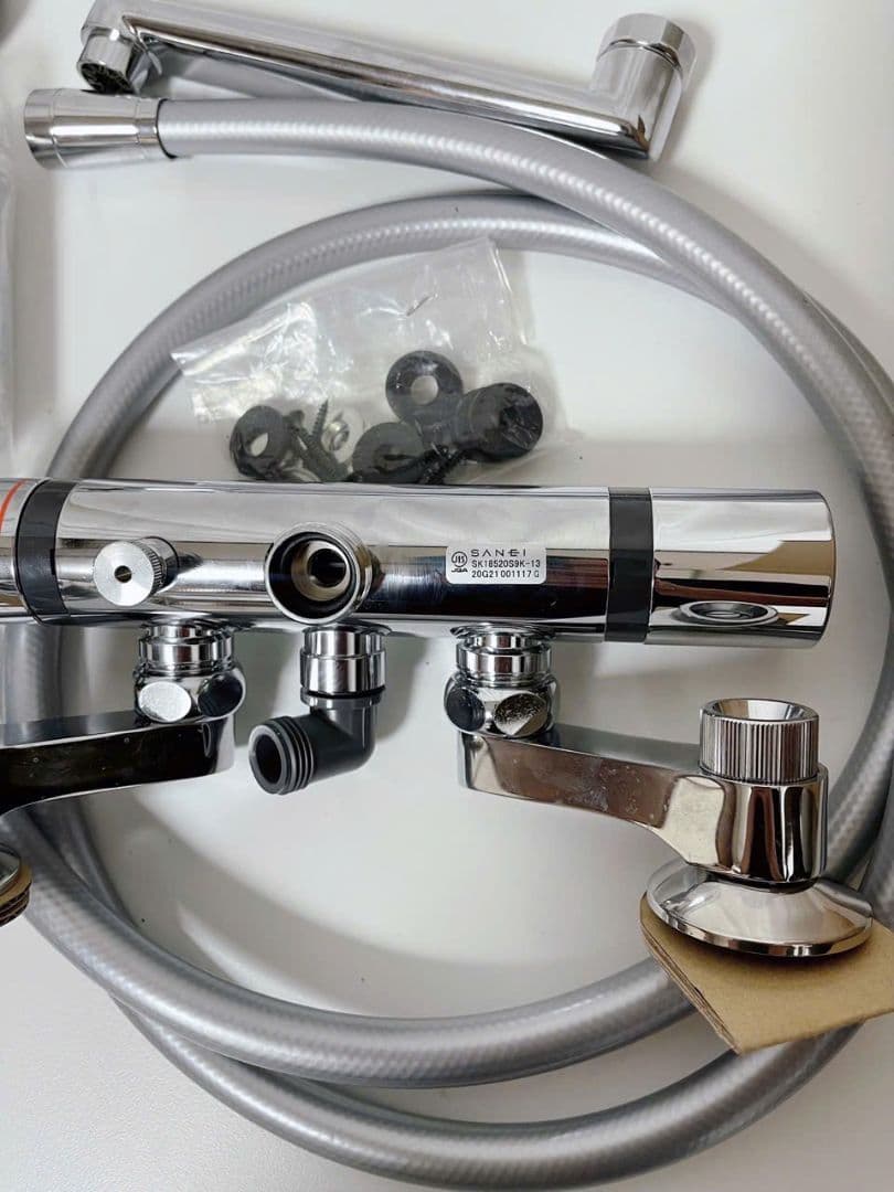 未使用 SANEI サーモシャワー混合栓　SK18520S9-13