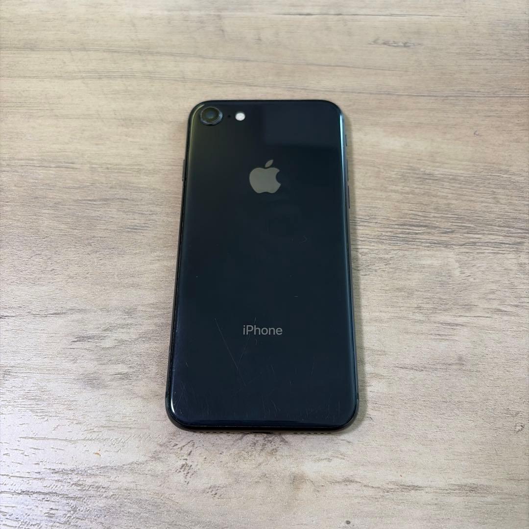 iPhone8 64GB スペースグレイ 本体