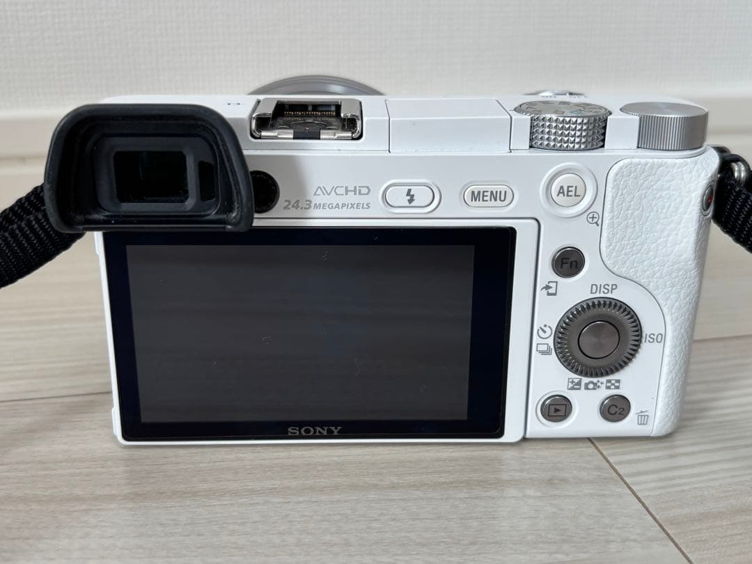 SONY α6000 ホワイト