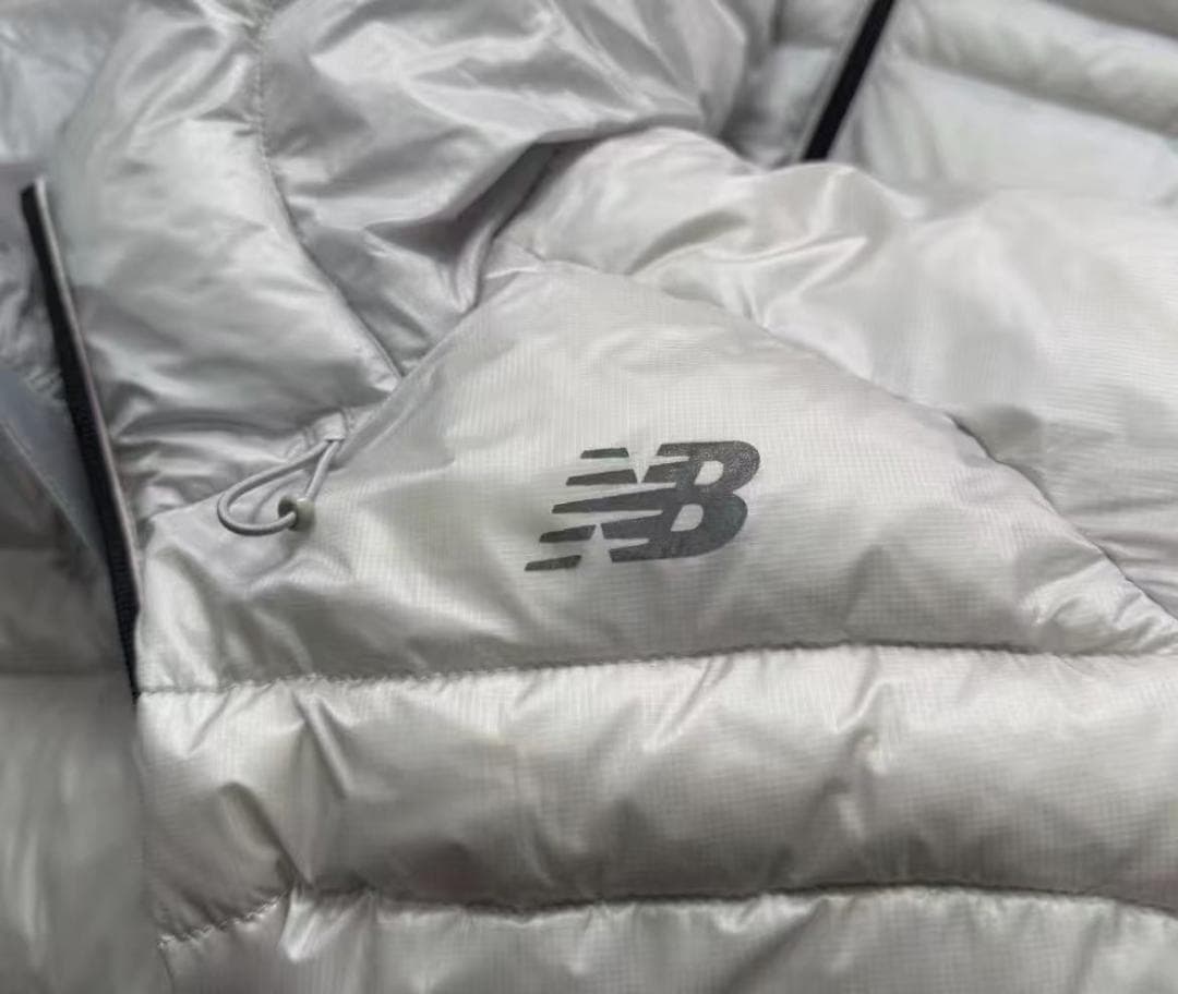 New Balance Flying77 リブダウンジャケット