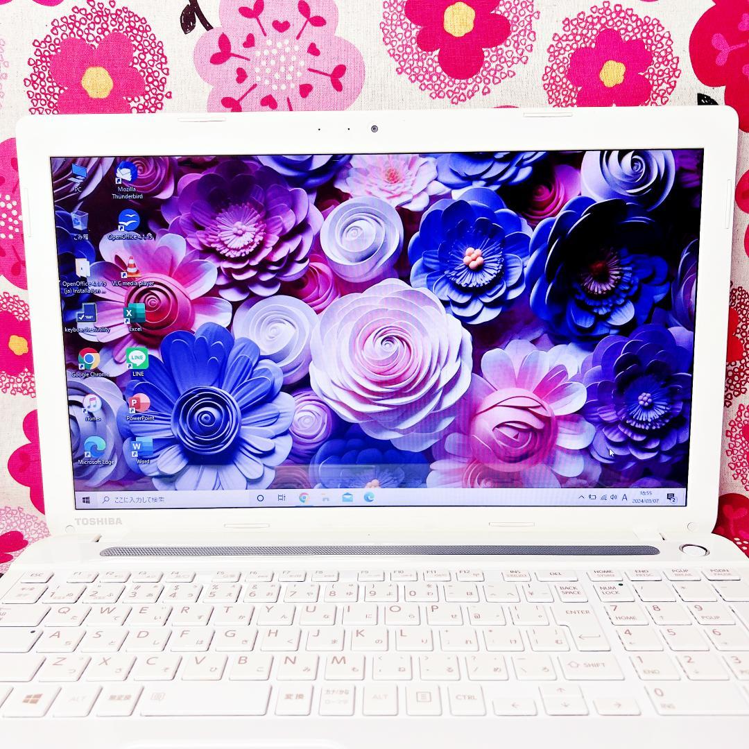 110【データ保存大容量1000GB❣️】メモリ8GB✨カメラ✨ノートパソコン✨白