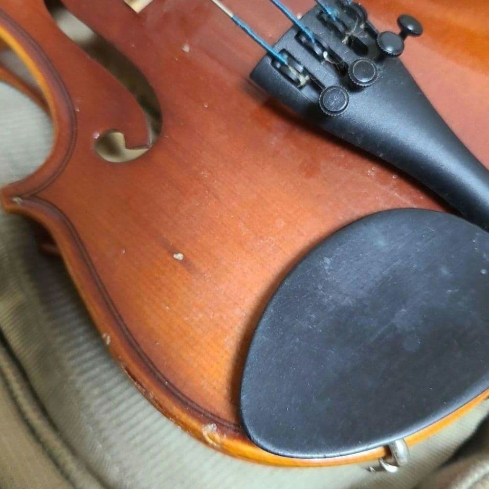 Suzuki バイオリン 1/8 モデル230