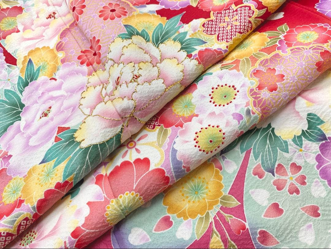 ⭐︎K0810 美品 正絹 振袖 レンタル店放出品 ガード加工 花柄 赤 9号