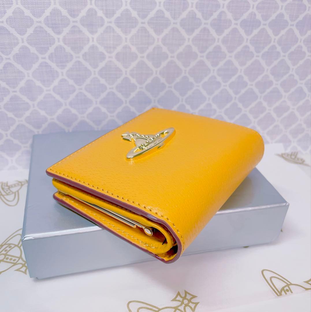 【金運✨️幸運ショッパー付】新品 Vivienne Westwood 二折財布