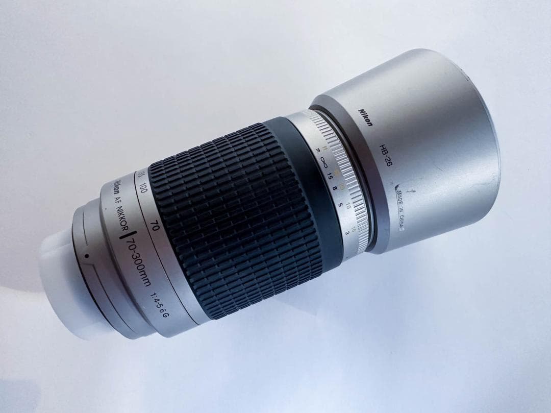 Nikon AF NIKKOR 70-300mm 1:4-5.6G シルバー