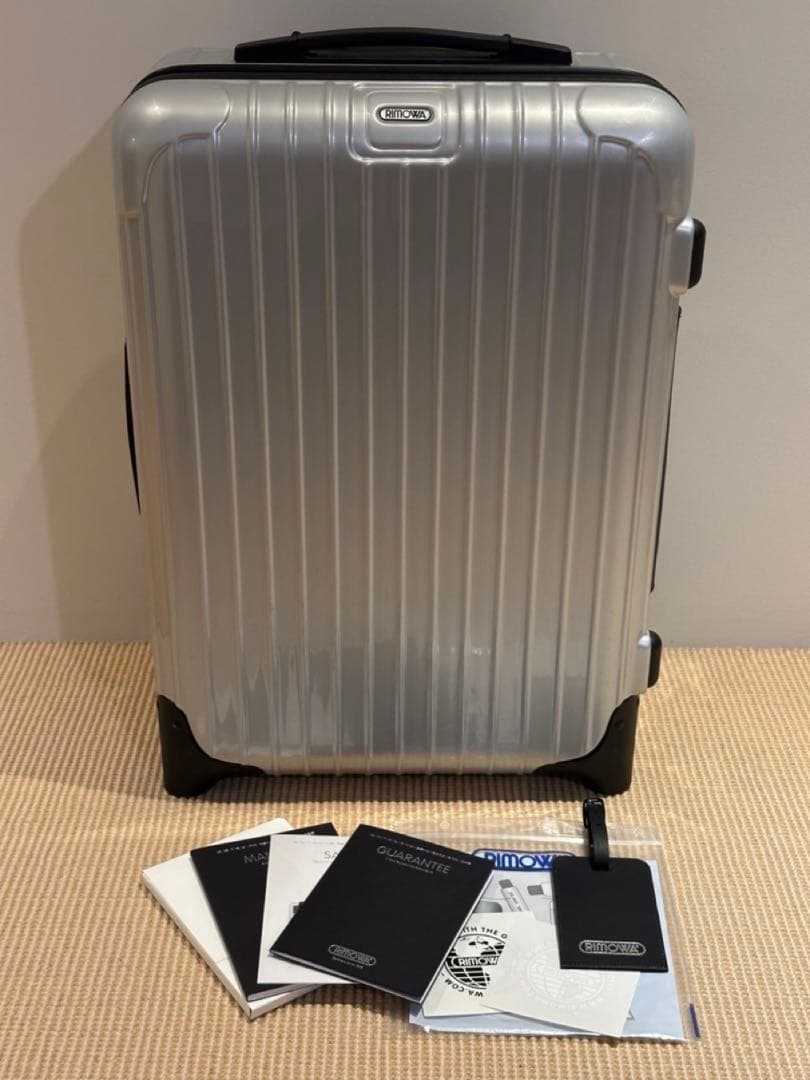 【良品】RIMOWAリモワ サルサ 32L 機内持ち込み可 2輪 ポリカ