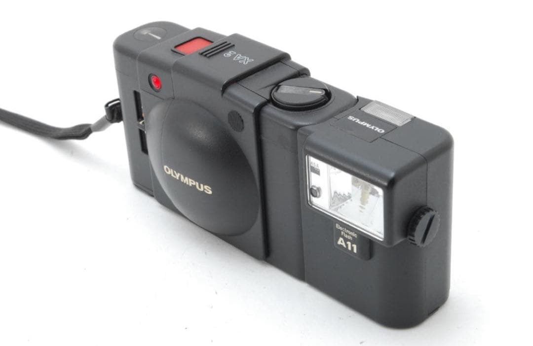 OLYMPUS XA2 A11セット 動作品 コンパクトフィルムカメラ B404