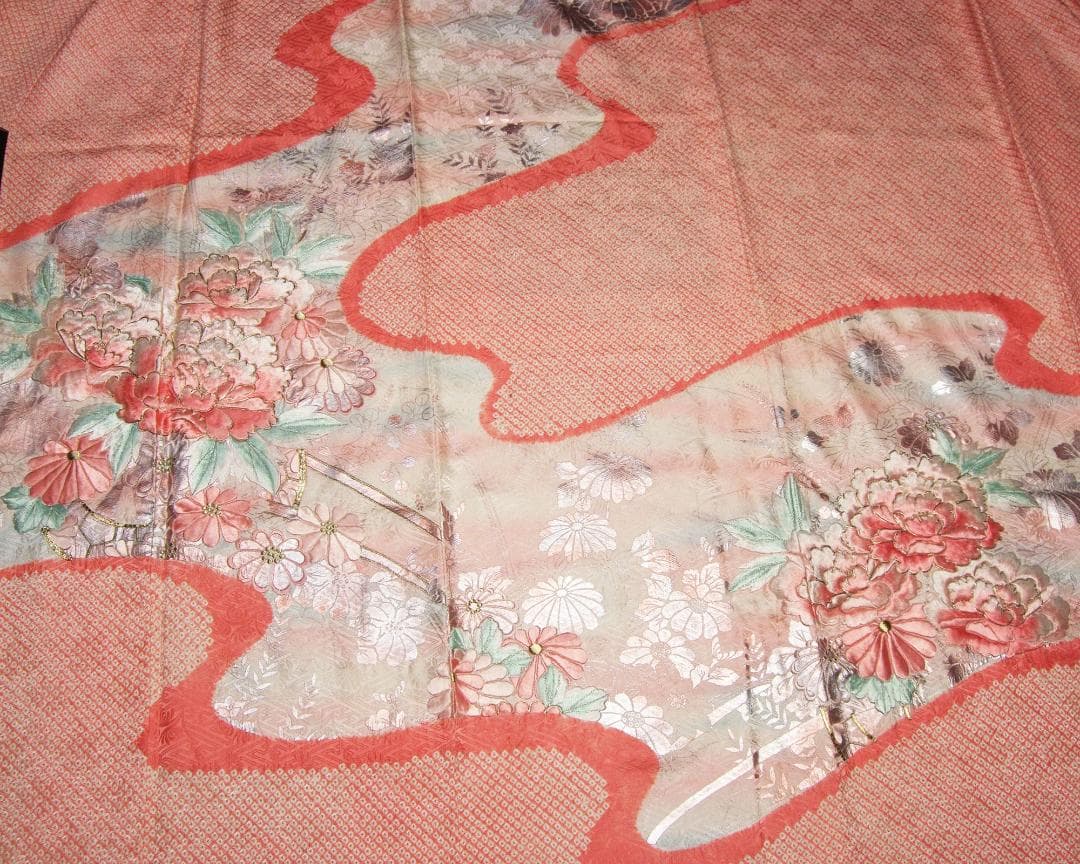 振袖フルセット　牡丹手刺繍と絞り染め　銀彩 やまと誂製　L7