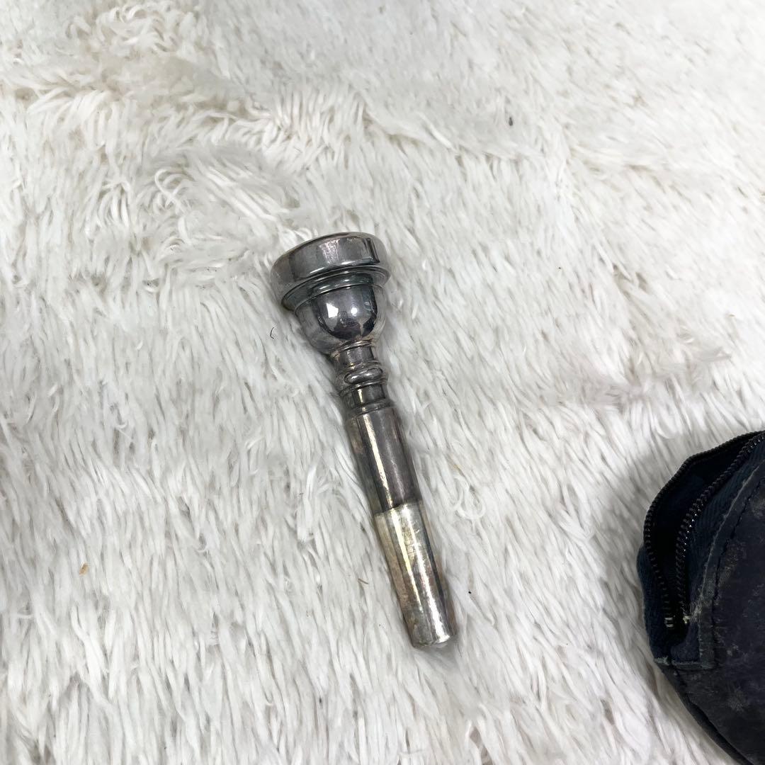 YAMAHA ヤマハ YTR1310トランペット/マウスピース　付き