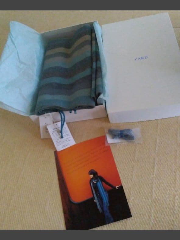 ZARD 坂井泉水 マフラー 君とのDistance レア 貴重 グッズ