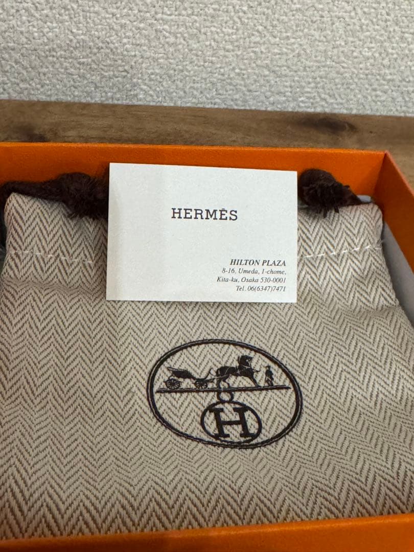 【（＾ν＾）】エルメス AirPods Pro 2用ケース オレンジ