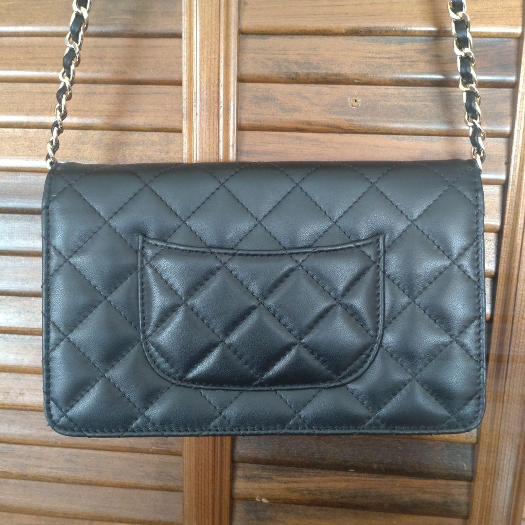 本革 キルティングチェーンバッグ　Oggia オッジア