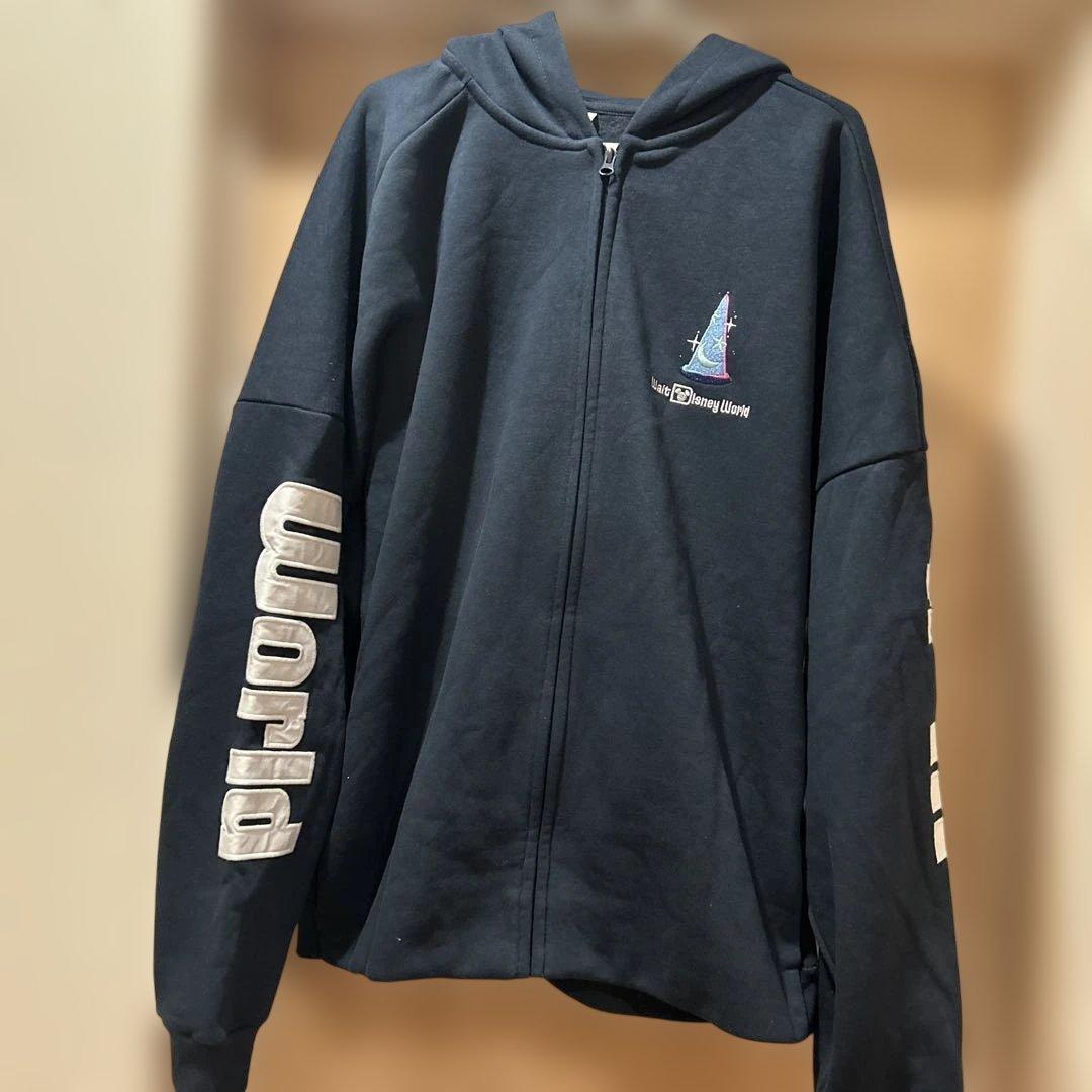 Disney ミッキーマウス フード付きスウェットXL