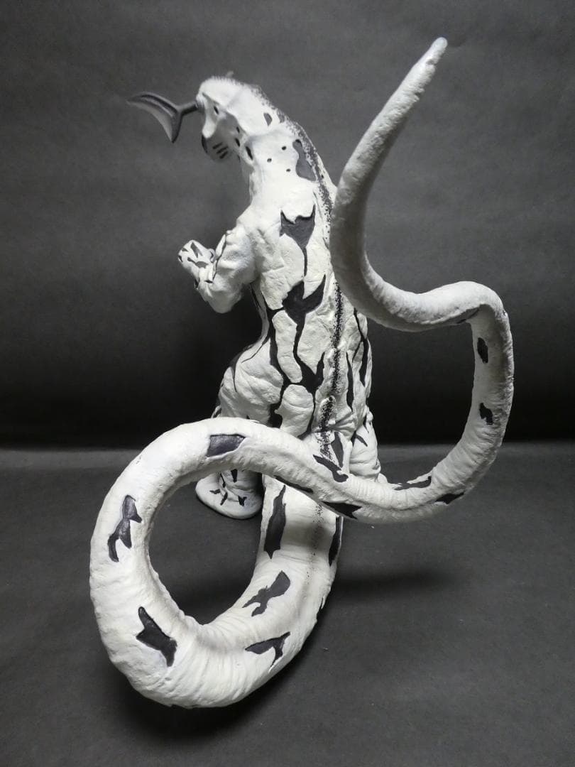 ビリケン商会　エレキング　塗装済み完成品