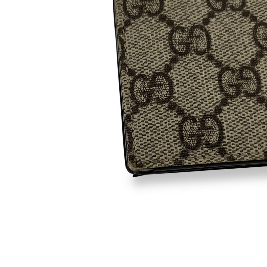 グッチ　GGスプリーム　二つ折り財布　コンパクト財布　ミニ財布　ベージュ　PVC