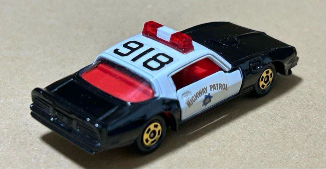 トミカ 青箱 ポンティアック ファイアーバード トランザム ポリスカー