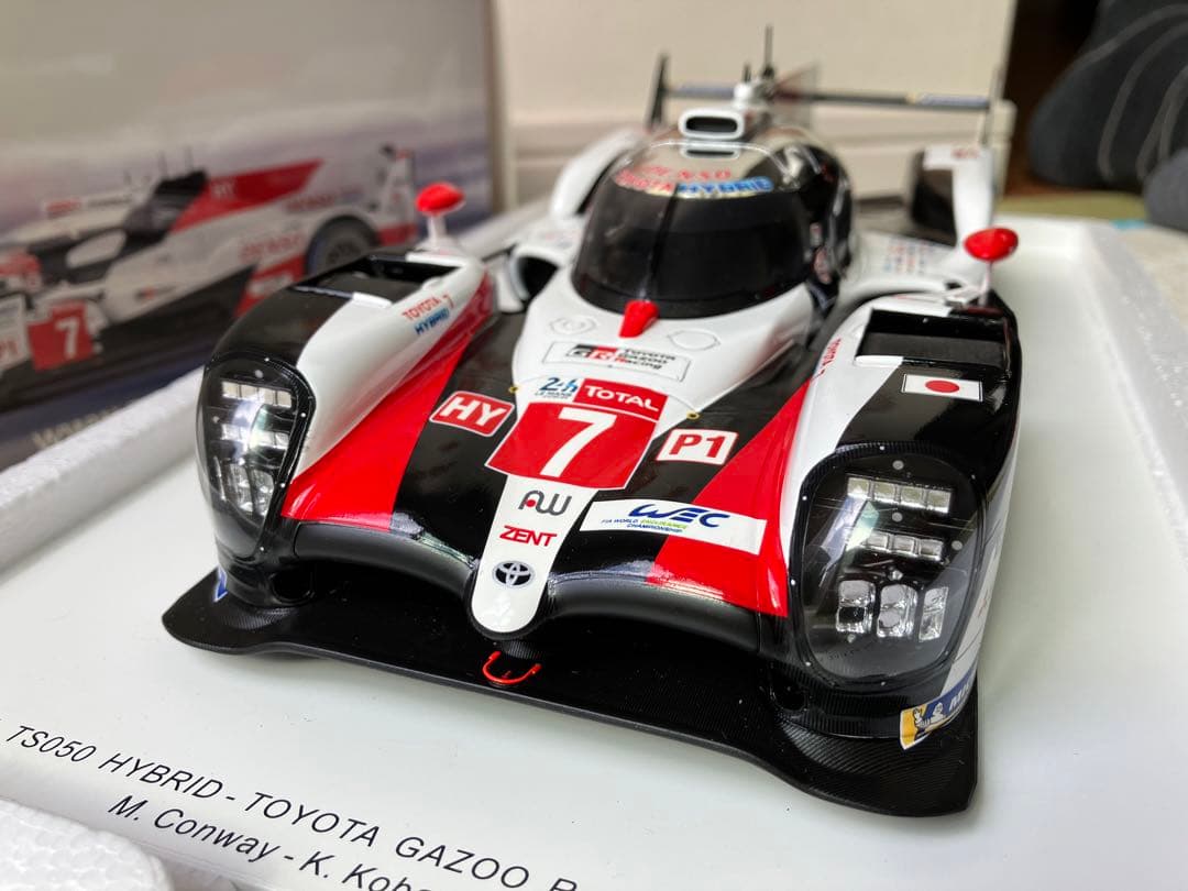 1/18スパーク Spark トヨタ TS050 ルマン 24H 2019