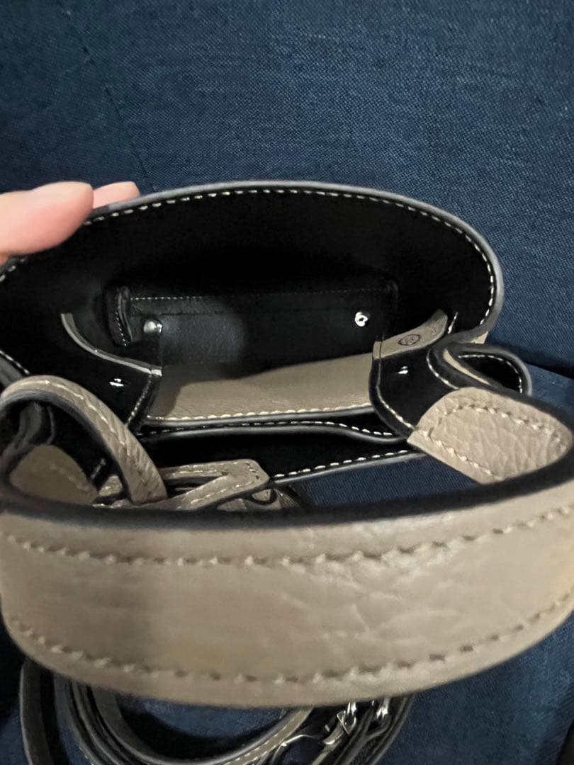 トッズマイクロ　TOD'S トッズ レザー バッグ マイクロ Tタイムレス