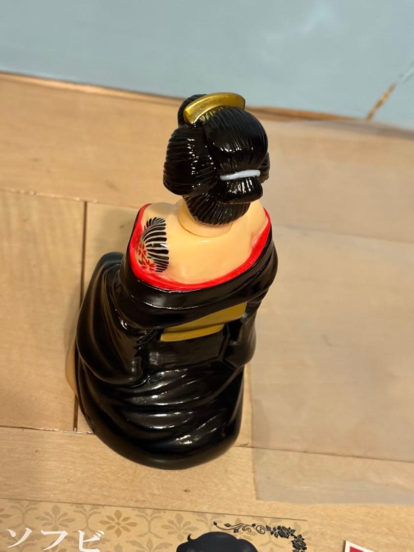 ピンクトイズ　ろくろ首　入れ墨バージョン　官能ソフビフィギュア