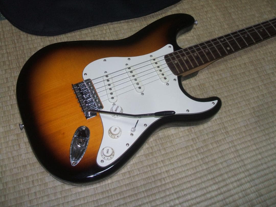 a*0様 スクワイア フェンダー ストラトキャスター エレキギター STRAT