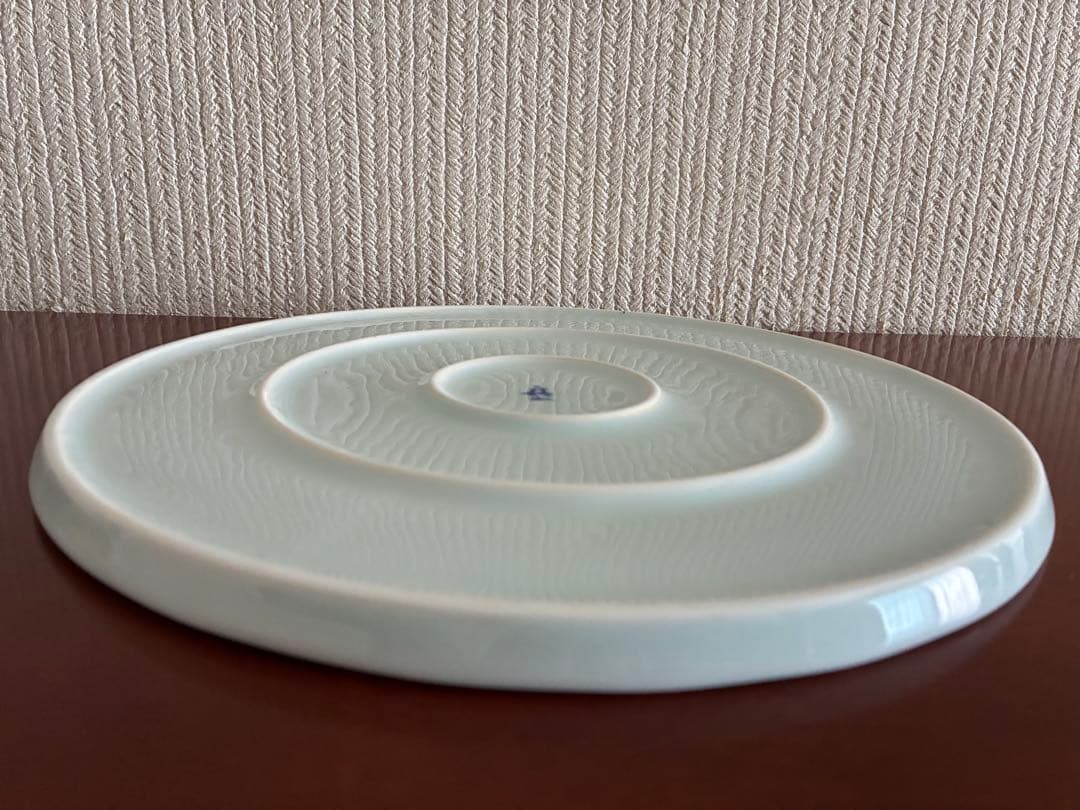 有田焼　渓山窯　染め付けナガスクジラ　プレート　皿