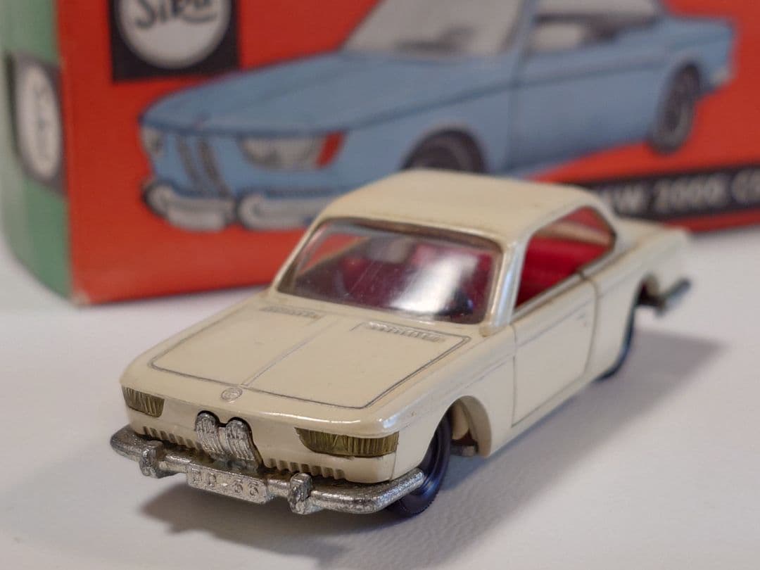 ミニカー Siku V266 BMW 2000 CS