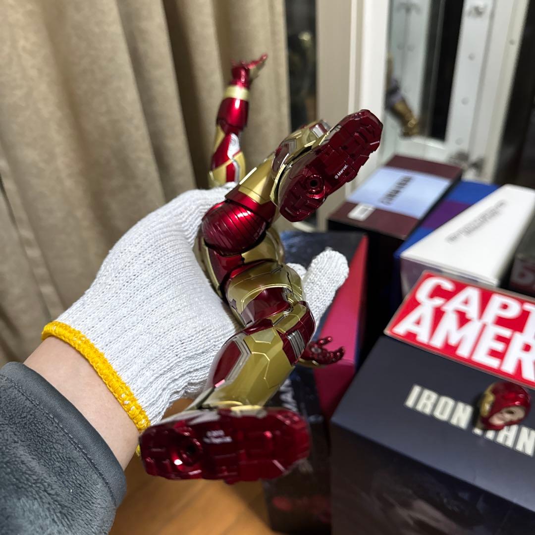 アイアンマン3 MARK XLII ホットトイズフィギュア