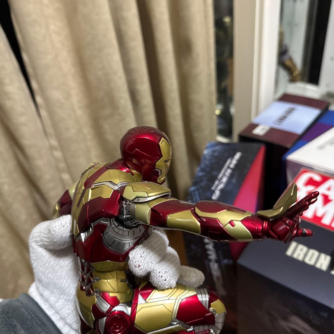アイアンマン3 MARK XLII ホットトイズフィギュア