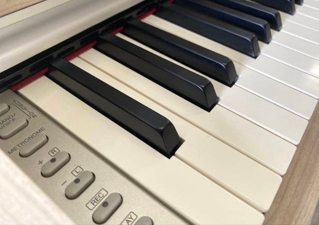 YAMAHA電子ピアノ YDP-163 ホワイトウッドYDP163