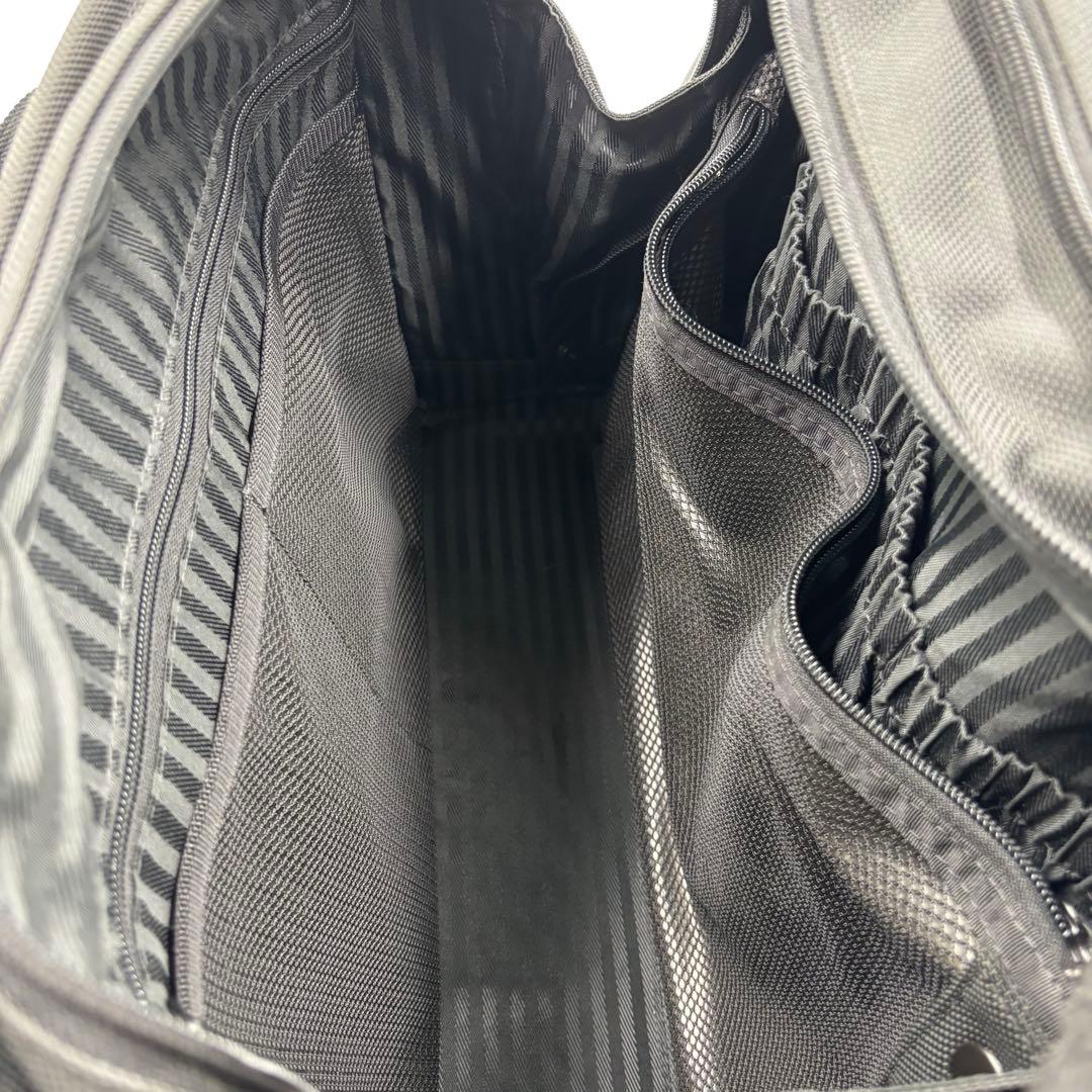 TUMI トゥミ 2223D3 トローリーブリーフケース2輪 キャリーバッグ