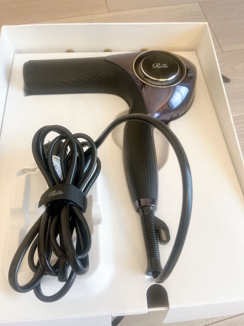 か*ー様 ポ*タ様 リファ　ドライヤー