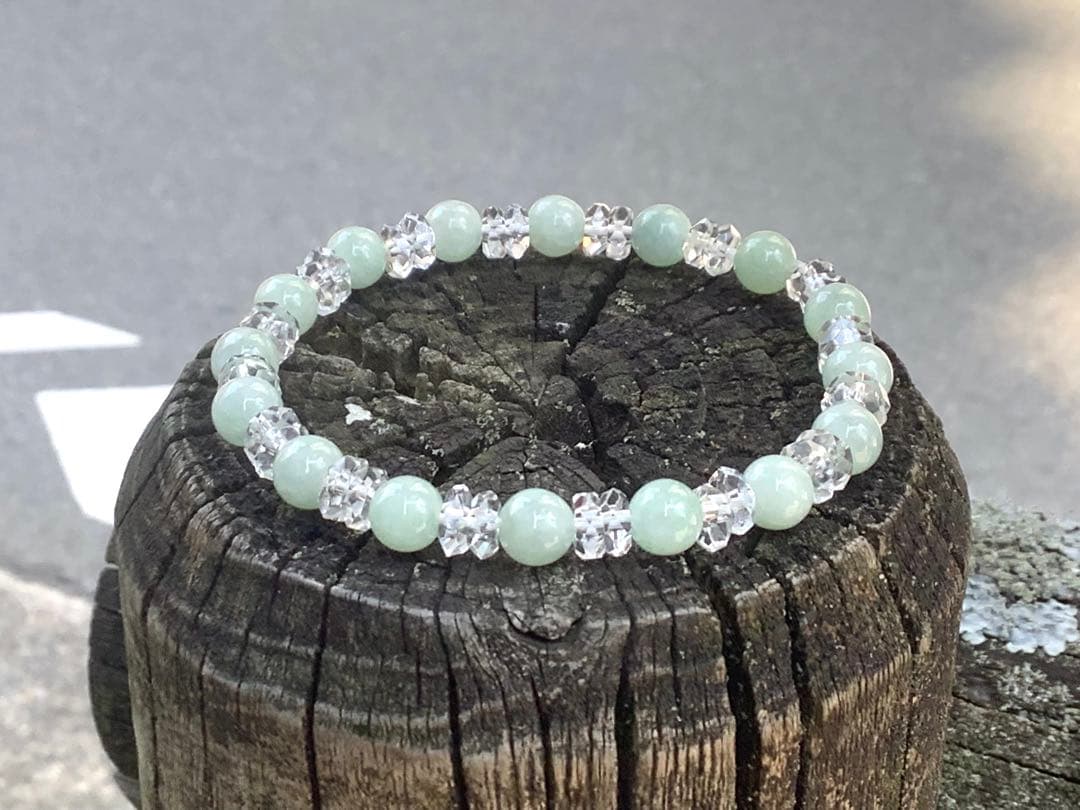 ✳ガネッシュヒマール水晶勾玉　最高峰特大勾玉　幸運引寄せ守護石*お守りに鑑別書付