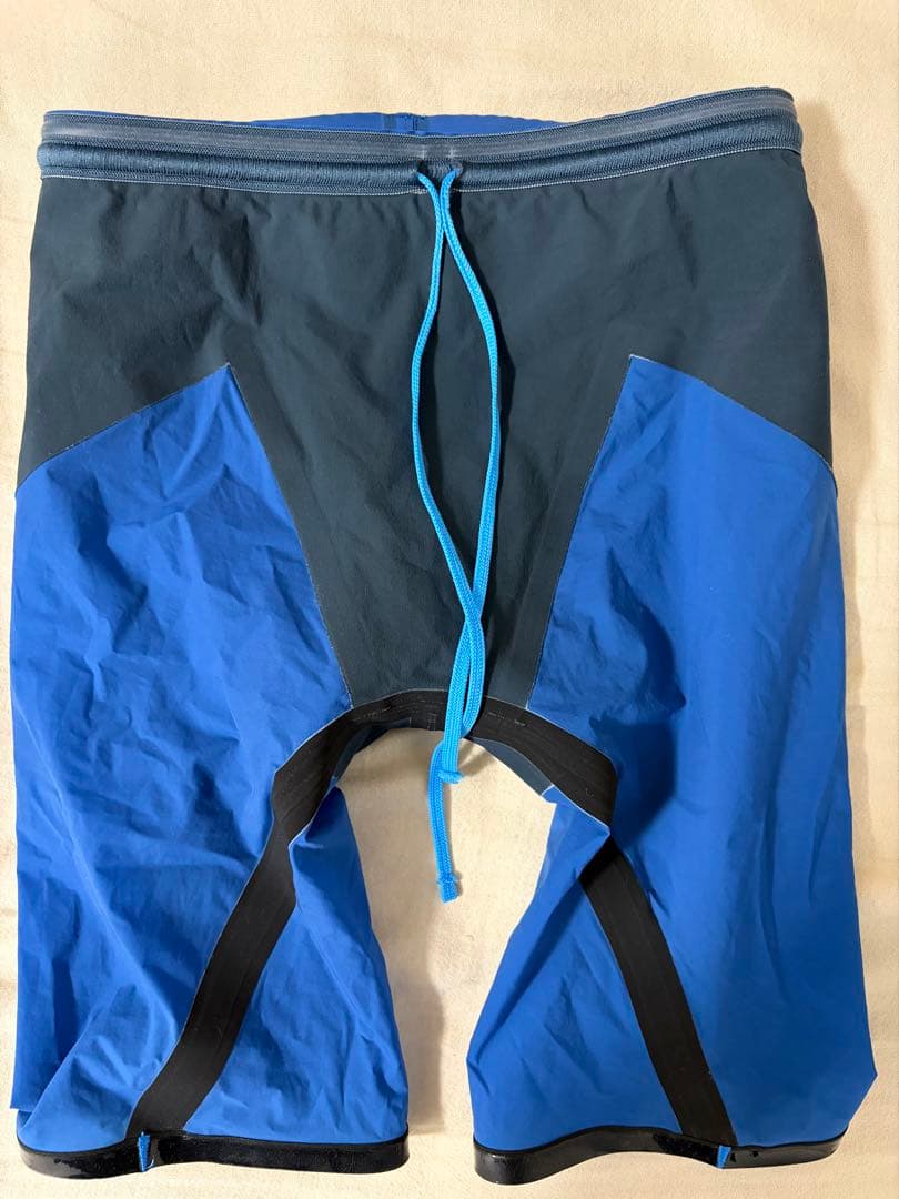 アリーナアクアフォースストームMサイズ