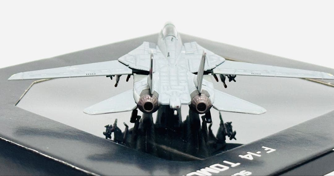 hogan 1/200 F-14A VF-154 ブラックナイツ CV-62