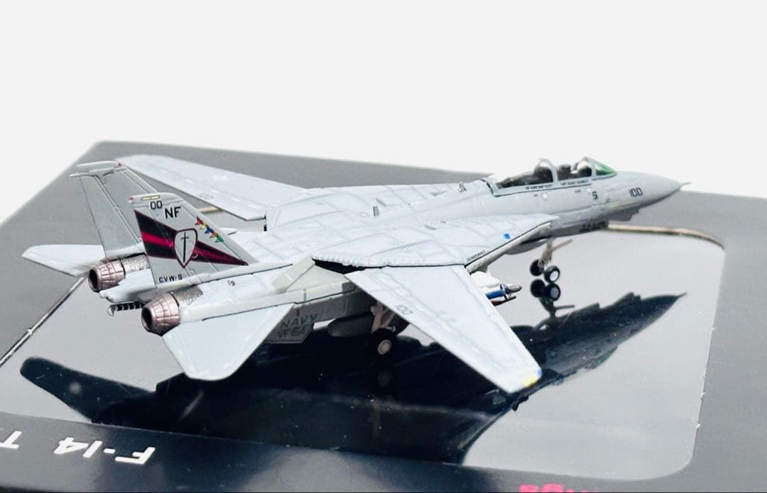 hogan 1/200 F-14A VF-154 ブラックナイツ CV-62