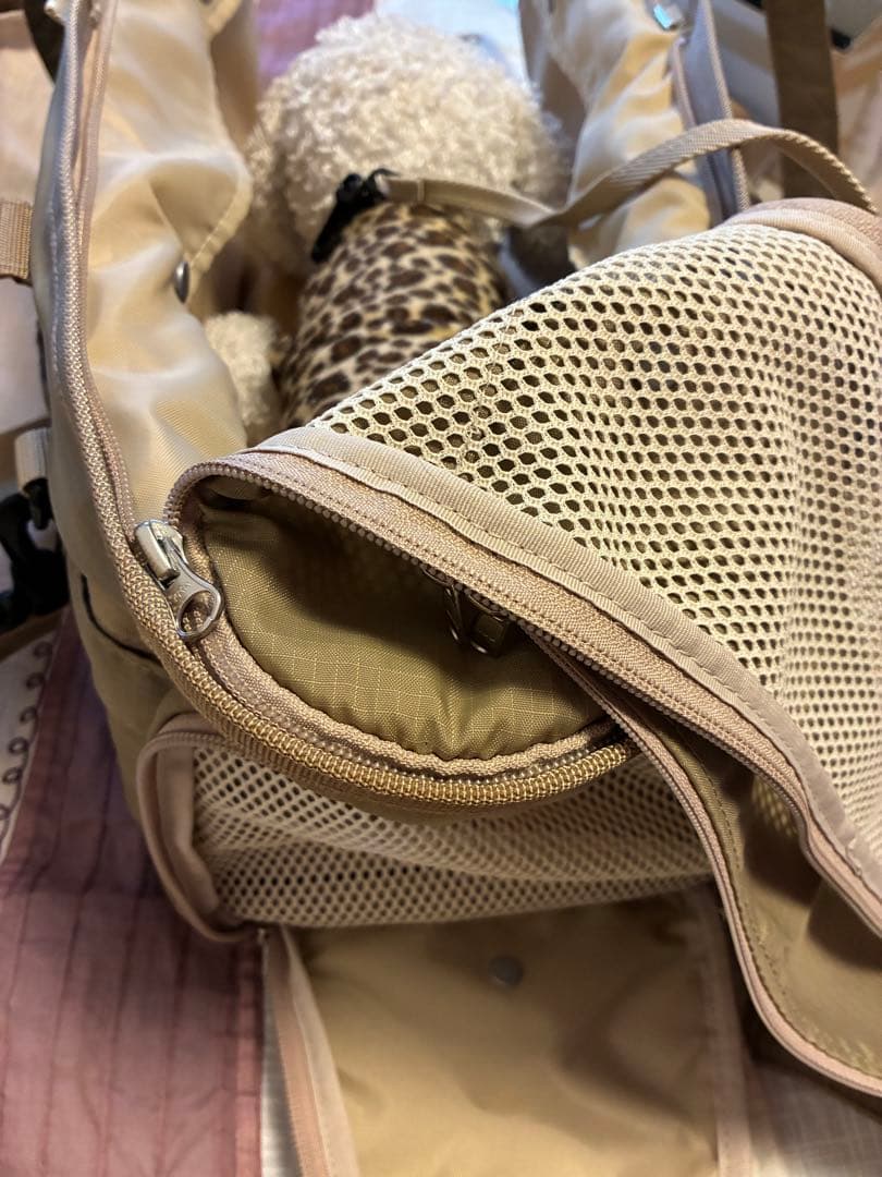 匿名送料込美品⭐︎DGDLベージュ ペット用キャリーバッグ 多機能
