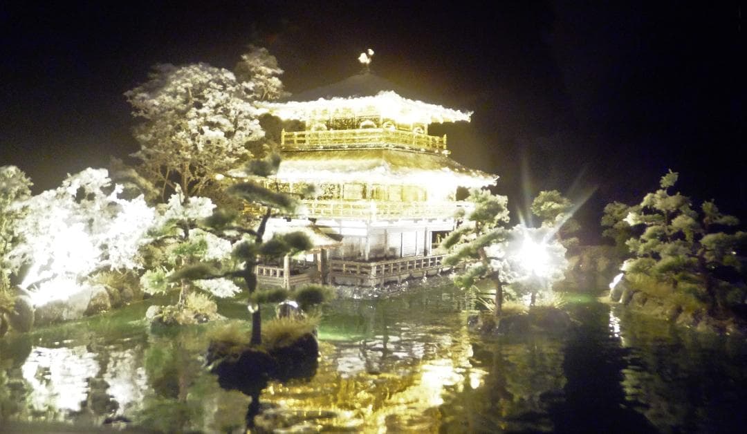 1/150・雪の金閣寺・ジオラマ・完成品・ＬＥＤライトアップ・アクリルケース付
