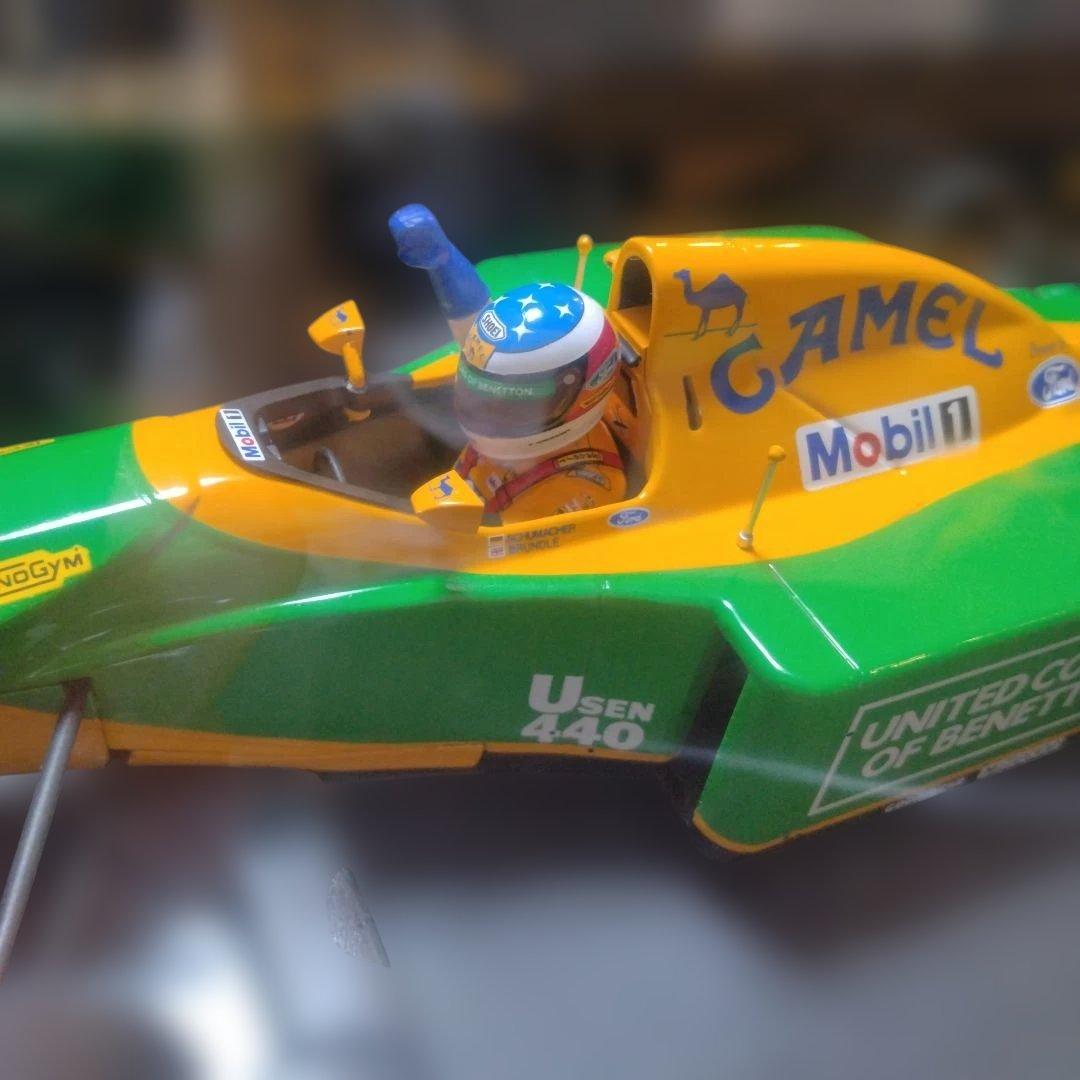 1/18 ベネトン B192 シューマッハ モナコ 1992 キャメル