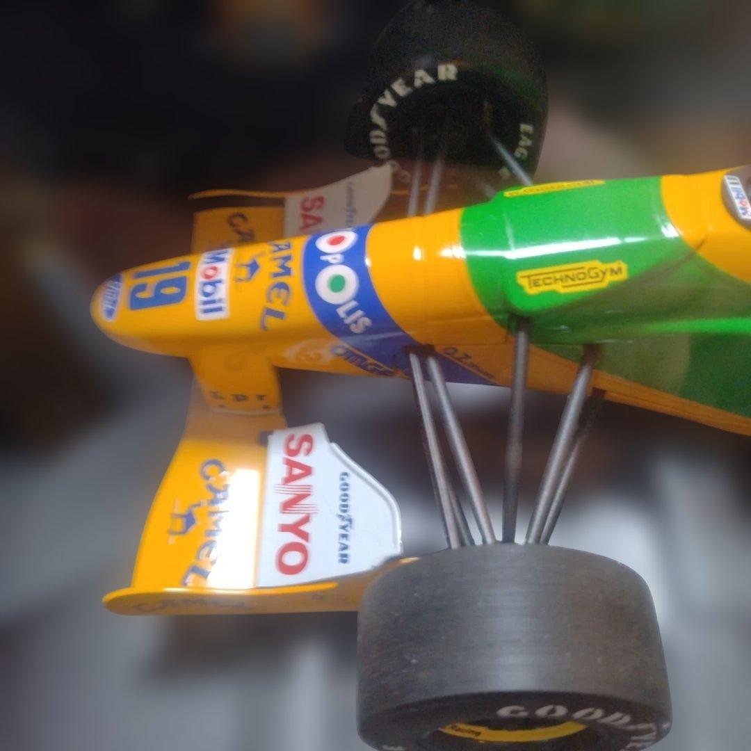 1/18 ベネトン B192 シューマッハ モナコ 1992 キャメル